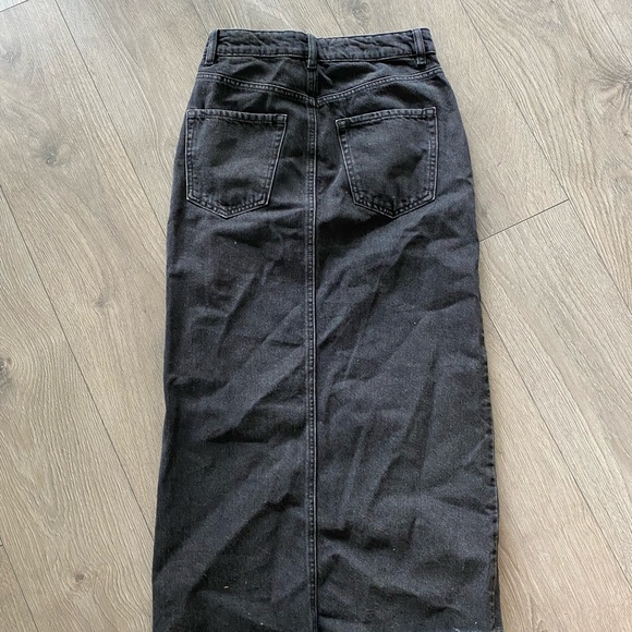 Dynamite MIDI denim Skirt NWT - Picture 3 of 4